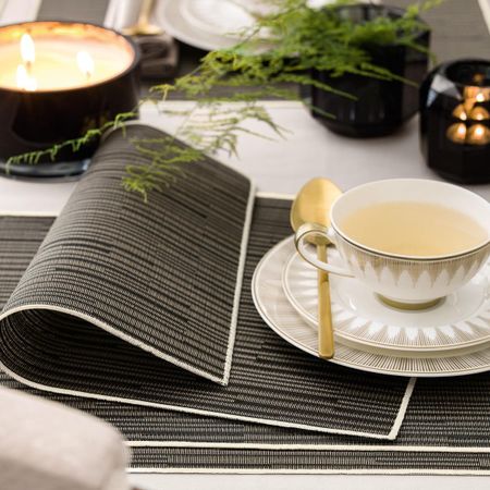 Подставка под горячее Togas Юнион черная 45х30 см