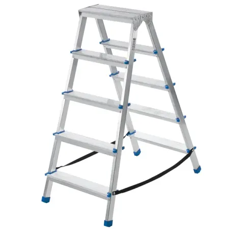 Стремянка алюминиевая двухсторонняя Ladderbel STR2-AL-5 5 ступеней, максимальная нагрузка 150 кг