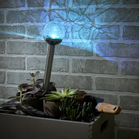 Светильник садовый Fanla на солнечных батареях, 2 режима: белый и цветной RGB свет, цвет хром фонарик smiling shark tip065