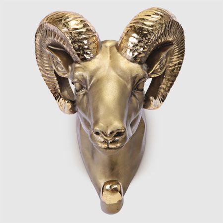 Вешалка настенная Тпк полиформ голова барана, высота 20 см