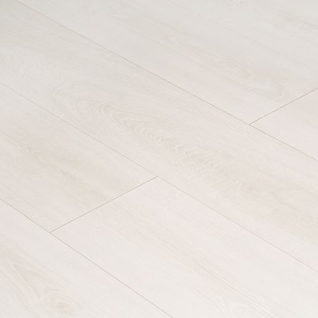 Ламинат 32 класс Egger Home дуб тосколано белый 1,99 кв.м 8 мм с фаской