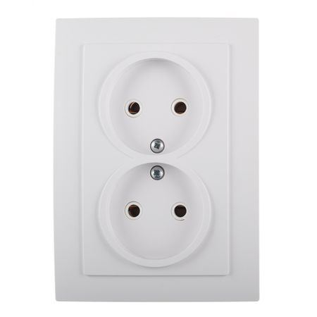 Розетка Svet встраиваемая белая (0216-00221)