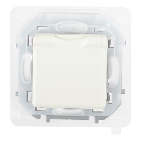 Розетка Legrand Inspiria встраиваемая слоновая кость со шторками с крышкой (673741)