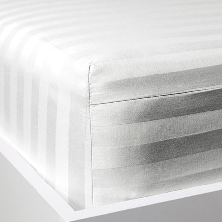 Простыня на резинке Белый 40157