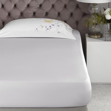 Простыня на резинке Togas Флер сиреневый 160х200+35 см