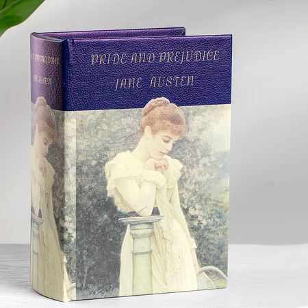 Шкатулка Glasar Pride and Prejudice в виде книги бежевая 14х6х20 см