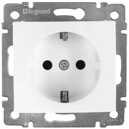 Розетка 2К+3 немецкий стандарт цвет белый 1 упаковка (в 1 упаковке 10 шт арт. 774420)