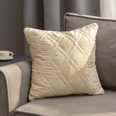 Подушка декоративная Linen Way 43x43 см замша кремовый