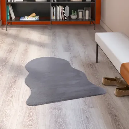 Шкура искусственная полиэстер Inspire Bianca 60x90 см цвет серый искусственная рождественская елка