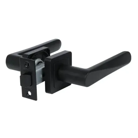 Комплект дверных ручек на розетке Edson P12Q1 без запирания цвет черный дверных ручек dooroom латунные