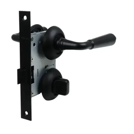 Комплект дверных ручек на розетке Edson WC6R1 с запиранием цвет черный дверных ручек dooroom латунные