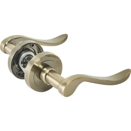 Дверные ручки Punto Olivia без запирания цвет бронза