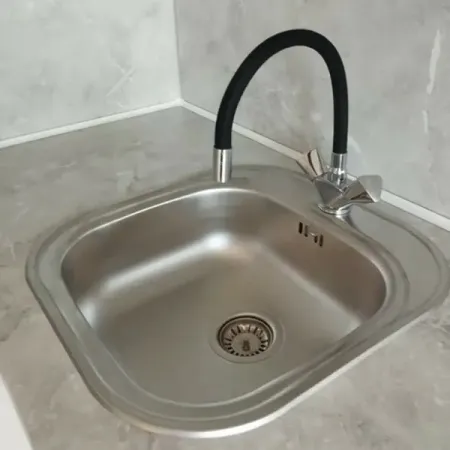 Мойка для кухни врезная Ukinox 46.5x48.8 см глубина чаши 16.5 см нержавеющая сталь цвет серый