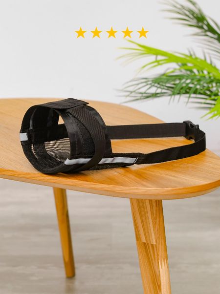 Ошейники, шлейки Yami Yami амуниция Намордник дышащий, светоотражающий, для собак малых пород, регулируемый 15-20 см (№2)