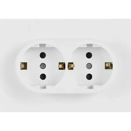 Розетка двойная встраиваемая Gusi Electric с заземлением со шторкой цвет белый