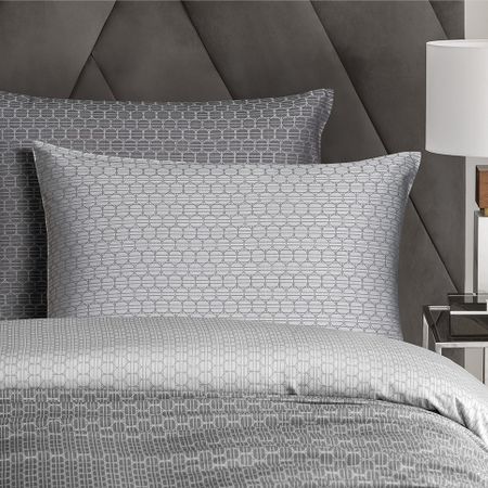 Наволочка Togas Парти серая без борд 50x70 см велюровая наволочка для подушки 30x50 40x60 50x70 см