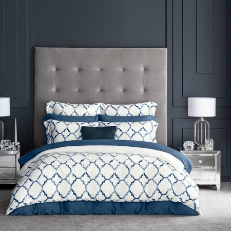 Комплект постельного белья Togas Арланк бело-синий Семейный/дуэт