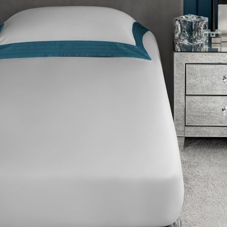 Простыня на резинке Togas Эдем серый 180х200+35 см