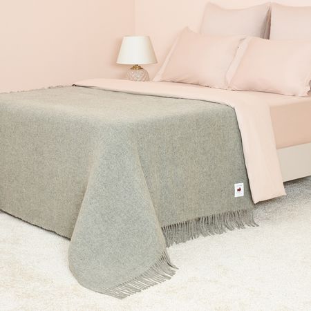 Плед Semplice, серый кресло кровать boss 2 0 велюр alkantara серый