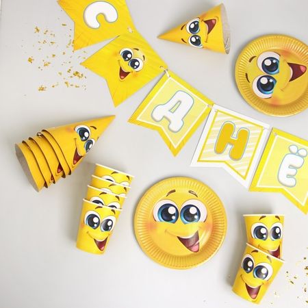 Набор бумажной посуды Страна Карнавалия смайлы с улыбкой 19 предметов олег юрьевич рой страна разбросанных бумажек