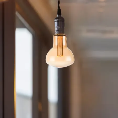 Лампочка декоративная тонированная 4 ВТ E27 8528 груша цвет золотистый теплый белый свет