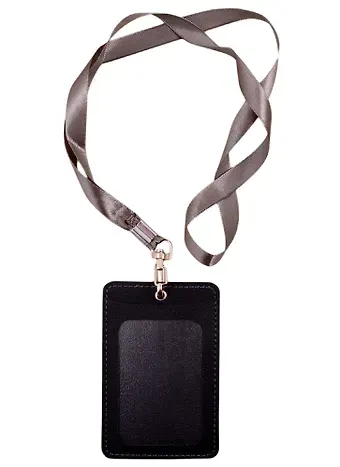 Чехол для пропуска на ленте 105*70, черный кожзам