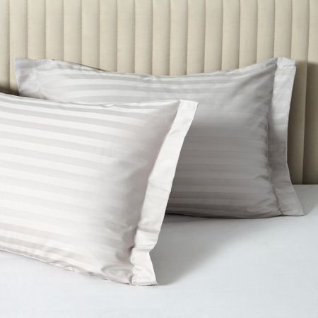 Комплект наволочек Пепельно-серый/Ash gray с ушками II пододеяльник cottonika 145х215см сатин страйп серый арт пд1 5стр сер