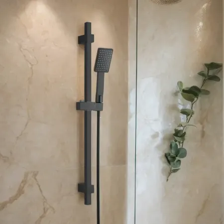 Душевой комплект Esko Aniva 1 режим цвет черный матовый