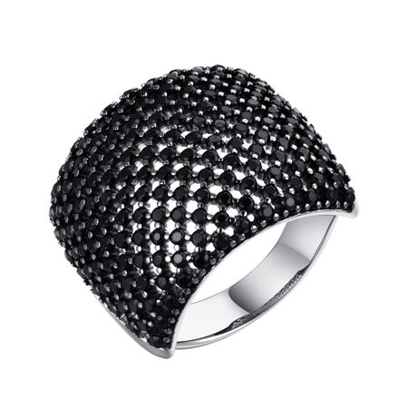 Кольцо из серебра с ювелирными кристаллами