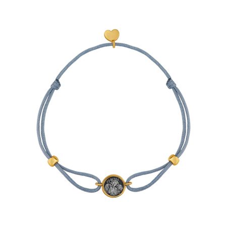 Браслет на нитке с серебряной подвеской