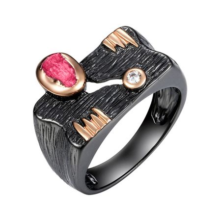 Серебряное кольцо с корундом и фианитом с позолотой и черным родированием