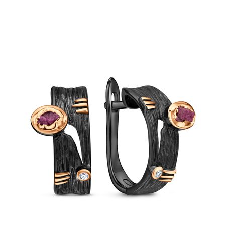 Серебряные серьги с корундом и фианитами с позолотой и черным родированием