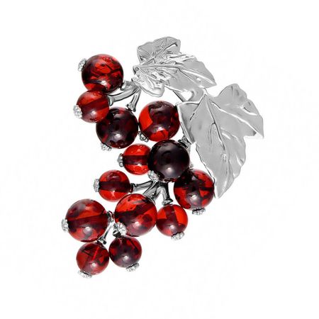 Брошь из серебра с янтарем