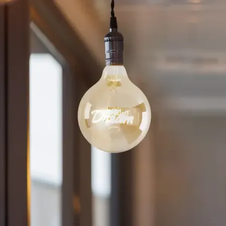 Лампа светодиодная Voltega Dream 8552 E27 230 В 4 Вт шар 320 лм теплый белый свет напольная лампа saloeelaitte тканевая теплый свет