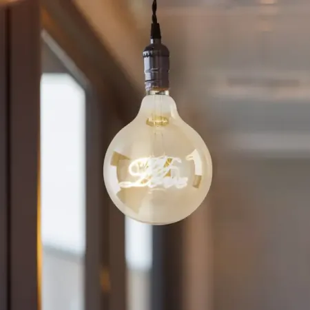 Лампа светодиодная Voltega Love 8550 E27 230 В 4 Вт шар 320 лм теплый белый свет напольная лампа saloeelaitte тканевая теплый свет