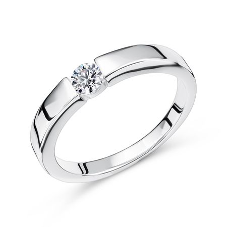 Серебряное кольцо с фианитом