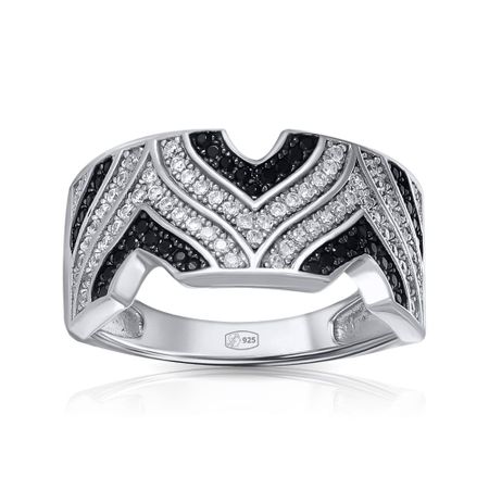 Кольцо из серебра с ювелирными кристаллами и фианитами