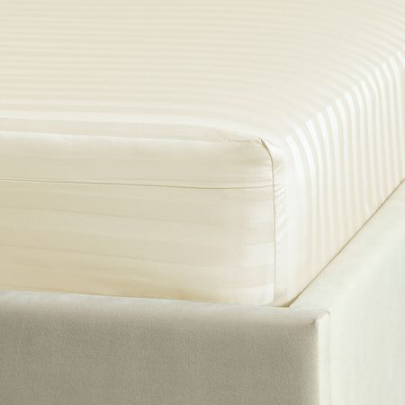 Простыня на резинке Ecru страйп-сатин 40156