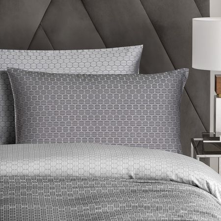 Наволочка Togas Парти темно-серый без бордюра 50x70 см