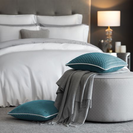 Подушка декоративная Togas Нотарио бирюзовый 45х45 см