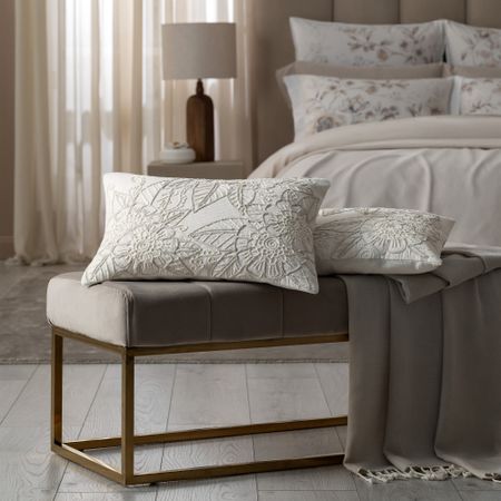 Подушка декоративная Togas Адженто бежевый 35x50 см, 1 пр.