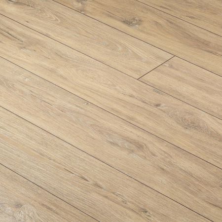 Ламинат 33 класс Egger Home дуб патока 1,994 кв.м 8 мм с фаской ламинат egger home 33кл 8мм древесина атлантическая 1292х193мм 1 995 м2