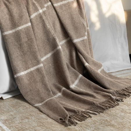 Плед Dome Йерк бежевый 140х200+10х2 см