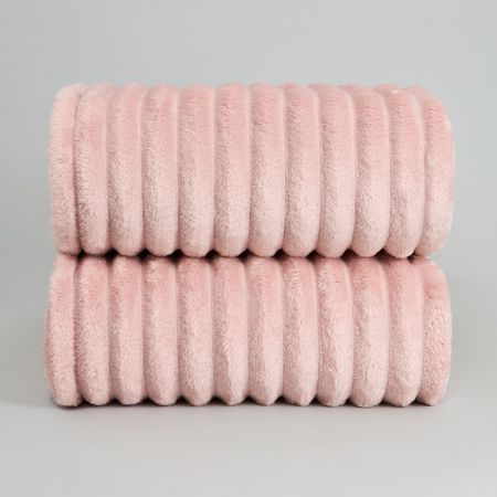 Плед Мягкая полоска/Soft strip, розовый бархатный лоток для украшений treachi розовый