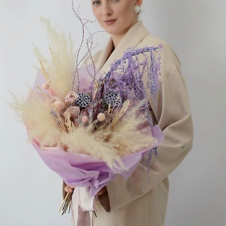 Букет из сухоцветов VLSHBN FLOWERS STATE Букет из сухоцветов с коробочками лотоса подвесные светильники winfordo в форме листьев лотоса