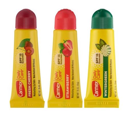 Carmex Daily Care Fresh Cherry, Strawberry, Wintergreen Lip Balm Tube SPF 15 Pack вазелин косметический масло наруж фл 100 мл