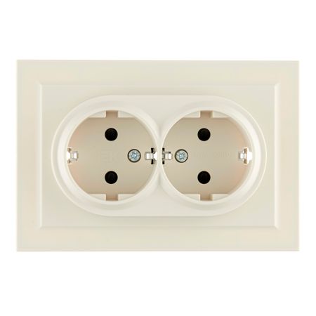 Розетка IEK Brite РСш12-3-БрКр встраиваемая бежевая со шторками (BR-R24-16-K10-F)