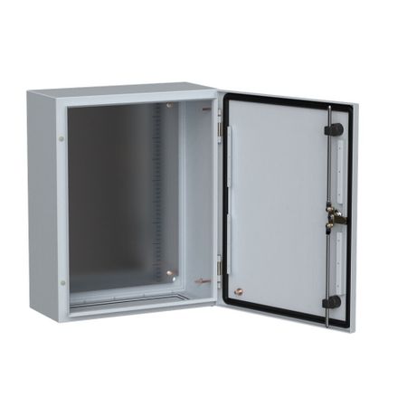 Щит распределительный навесной IEK Titan 5 ЩМП-50.40.20 металлический IP66 500х400х200 мм с монтажной панелью