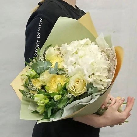 Букет живых цветов ВОРНИКОВ - БУКЕТЫ VORNIKOV BOUQUETS Букет цветов Прекрасное начало