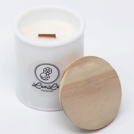 Свеча ароматическая LEOLEO PERFUMES Ароматическая свеча Peach Garden